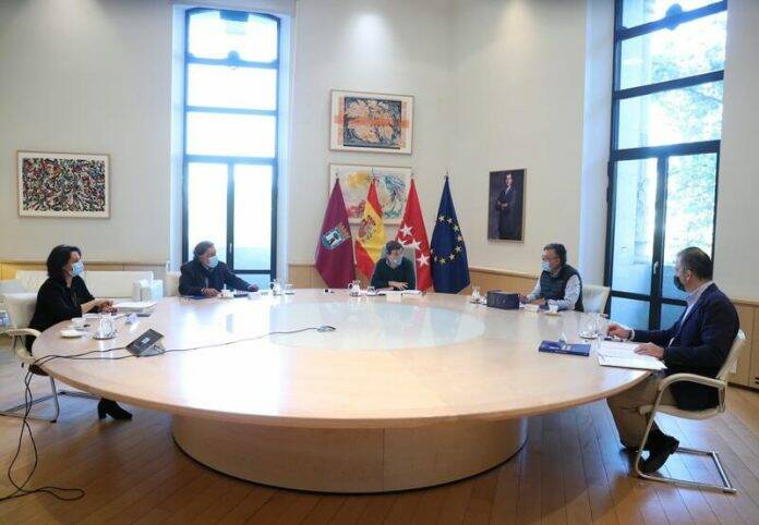 Martínez-Almeida Pactos de la Villa Madrid