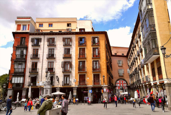 Plazas con encanto de la ciudad de Madrid
