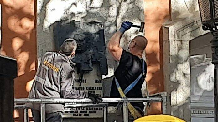 Más Madrid placa Largo Caballero