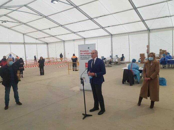 Baja casos incidencia acumulada Comunidad de Madrid COVID-19