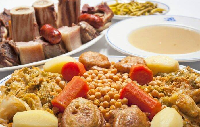 Portada Sopa, Garbanzos y Carne