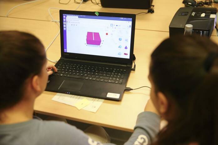 Las Rozas participa en la Olimpiada Informática Femenina