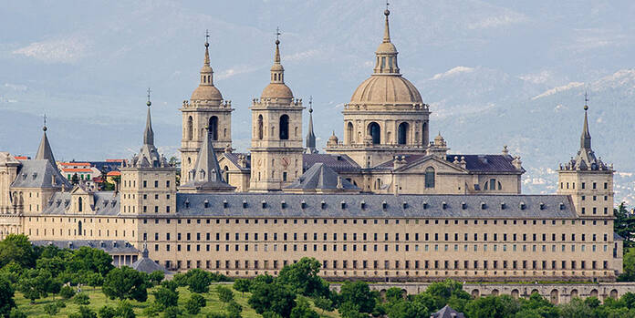 El Palacio de Aranjuez, el lujoso capricho de Felipe II real monasterio landscape