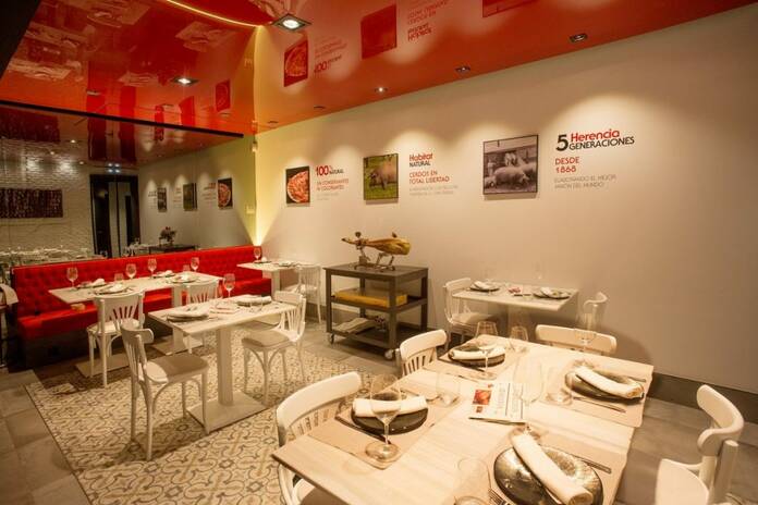 Deliciosa ruta de jamón ibérico y serrano por Madrid 4 Deliciosa ruta de jamón ibérico y serrano por Madrid 82139412 2462099377364634 164902997292220416 o