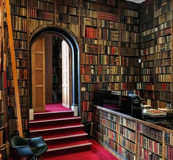 Un recorrido por las librerías con más encanto de Madrid