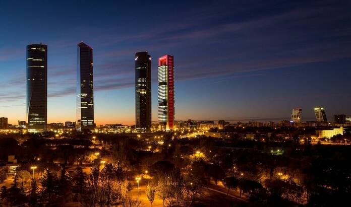 Pasea Madrid ofrece 855 visitas guidas y gratuitas madrid 1999645 1280 1