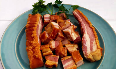 Pozuelo ya tiene su "Ruta del Torrezno" LAS BRASAS