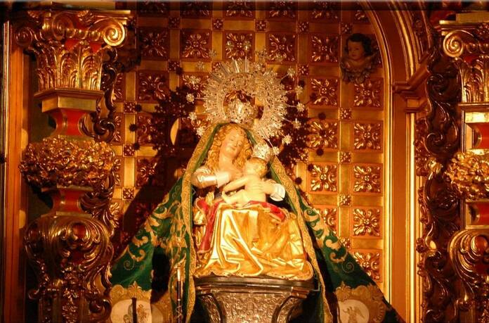 La curiosa historia de amor que esconde la Ermita de la Virgen del Puerto Virgen del Puerto Plasencia 01