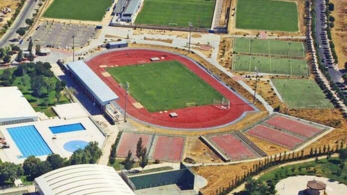 Suspendidas las competiciones de atletismo en polideportivo Prado Santo