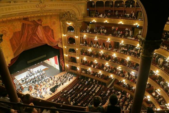 Fin de semana cultural en Madrid: obras y conciertos opera 594592 1280 1 1