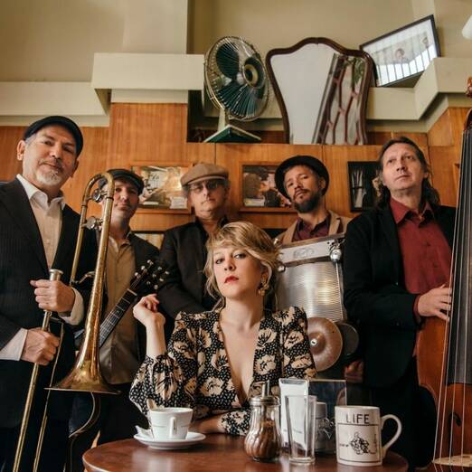 Portada Tara & The Jazz Bombs