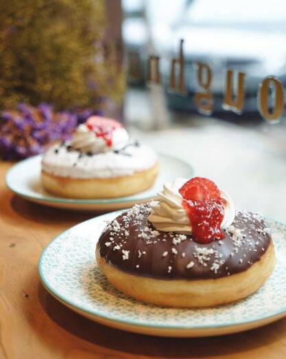 Únete al mundo de los veganos con los mejores postres de Madrid WhatsApp Image 2021 04 14 at 13.15.20 1