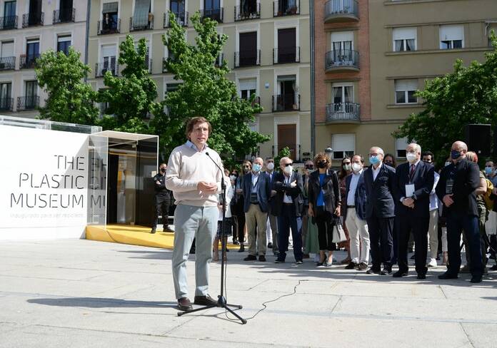 Madrid tiene un nuevo museo único en el mundo 100% reciclable The Plastic Museum 2