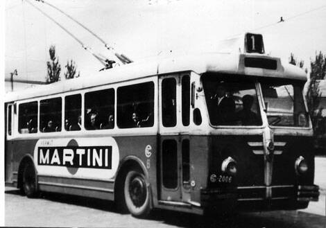 El tranvía madrileño cumple 150 años de historia El Jacquemond 2006 fotografiado el 7 de mayo de 1957. Foto coleccion Manuel Cayola Rodriguez