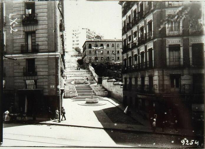 La Cuesta de los Ciegos: un gran secreto bajo sus 250 escalones 5 La Cuesta de los Ciegos: un gran secreto bajo sus 250 escalones 76ee411eb81b0a30f065955ef9c61d98