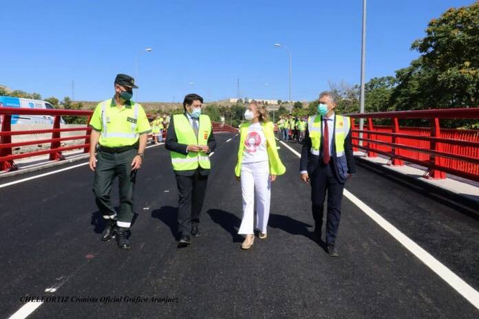 Se reabren al tráfico en Aranjuez los dos puentes de 2,1 millones E5i2fXMXEAMv88N