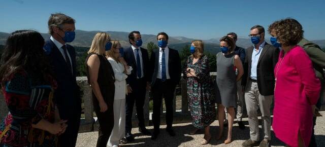 Ayuso sobre Casado: "Más que ganar, hay que solucionar los problemas de España" v