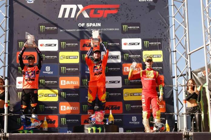 Arroyomolinos acoge a los mejores pilotos del mundo en el Gran Premio de España de Motocross 789bf328 baa4 4b21 aa91 57c1a62dda42