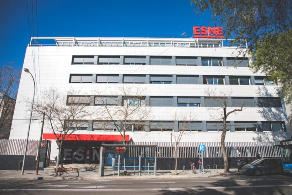 Madrid tendrá una nueva Universidad privada de Diseño, Innovación y Tecnología (UDIT) Fachada ESNE scaled 1