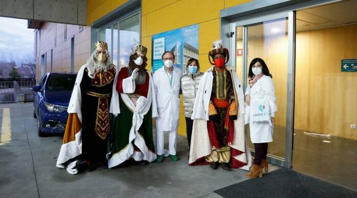 Los niños hospitalizados en el hospital Quirón de Pozuelo reciben la visita de los Reyes Magos Visita Reyes Magos Quiron 1