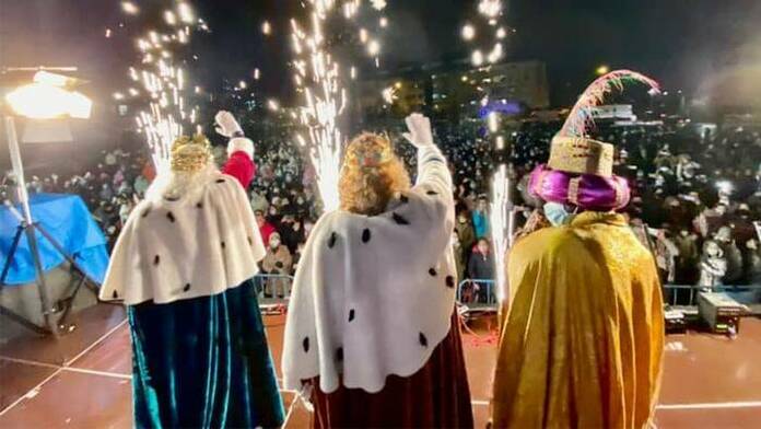 La cabalgata de Reyes pone el broche de oro a la Navidad en Majadahonda
