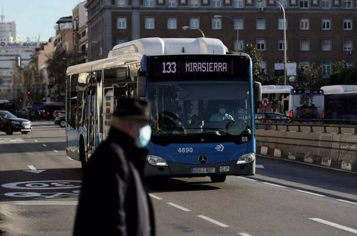 La EMT de Madrid busca voluntarios por 80 euros al día 3 conductores EMT