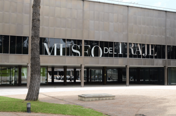 Las curiosidades que no sabías sobre el Museo del Traje de Madrid image 111