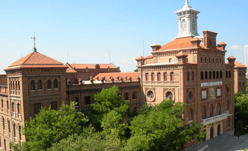 Los colegios más bonitos e históricos de Madrid que no conocías image 72