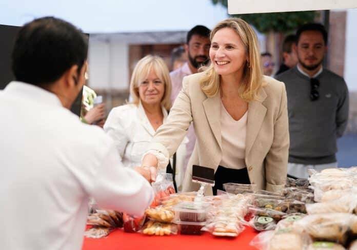 Paloma Martín se olvida de la vivienda asequible