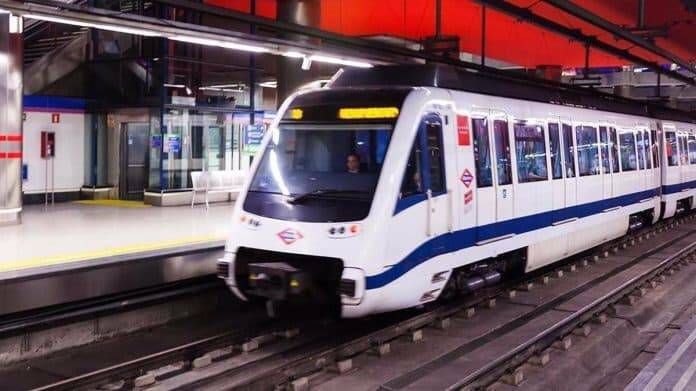 Metro de Madrid automatizado seguridad viajeros