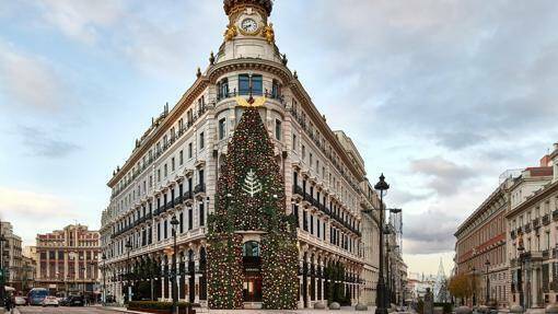 Así se cena en los hoteles más exclusivos de Madrid en Nochebuena y Nochevieja four season