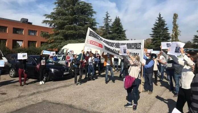 La cúpula de la Funeraria Municipal se sube el sueldo y lo prohíbe para empleados 1 Funeraria empleados