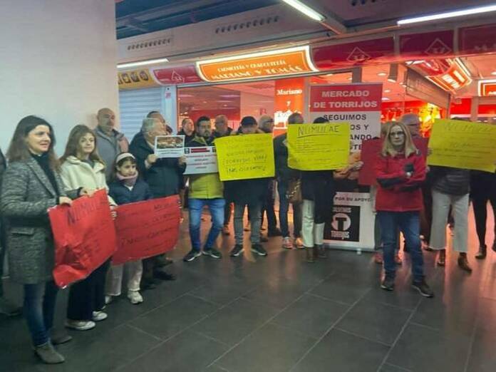 Numulae tapia el acceso a 'Últimos de Torrijos': «Se están apropiando de nuestros negocios» 2 Torrijos Numulae