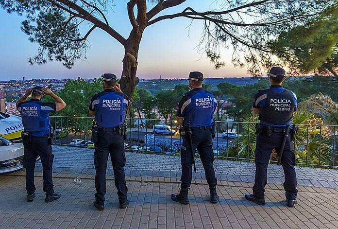 Más Madrid pedirá una comisión de investigación por "corrupción" con las oposiciones a Policía Municipal 1 Más Madrid pedirá una comisión de investigación por "corrupción" con las oposiciones a Policía Municipal 16661151446847