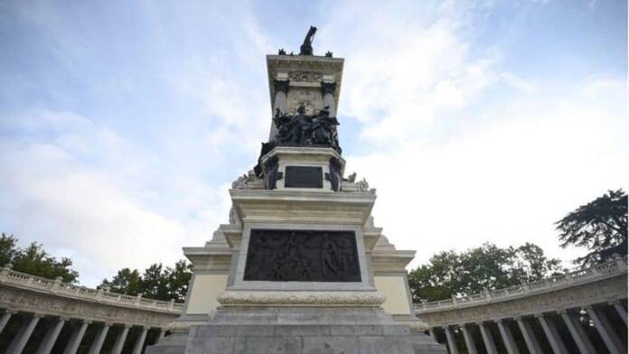 El Retiro y otros 8 parques cierran este miércoles por viento 1 RETIRO PARQUES