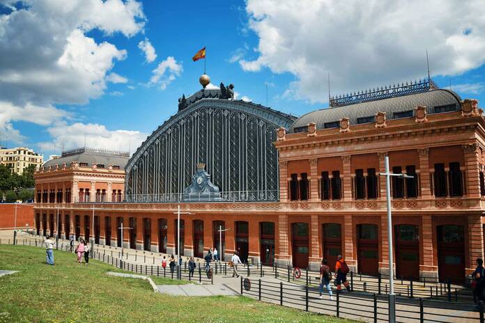 Estación de Atocha: Viaje por el tiempo en la estación más antigua de Madrid 3 LA SOSTENIBILIDAD EN EL NÚCLEO DE ATOCHA