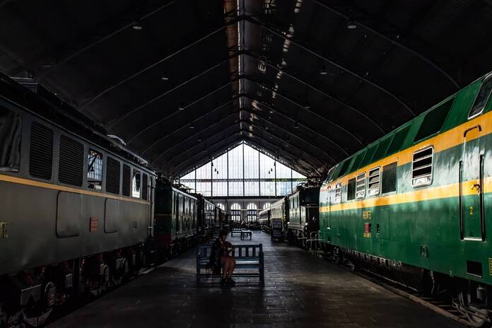 LA ESTACIÓN DE DELICIAS: UNA JOYA ARQUITECTÓNICA