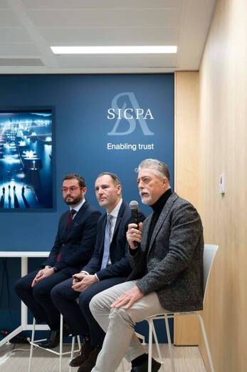 Las falsificaciones en Madrid: así trabaja la Policía Nacional y SICPA contra el comercio ilícito 2 Las falsificaciones en Madrid: así trabaja la Policía Nacional y SICPA contra el comercio ilícito Sicpa16enero 04 1