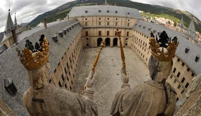 El Escorial: Un Palacio, un monasterio, ¡Una leyenda viva en Madrid! 1 UNA OBRA MAESTRA EN PIEDRA: ORÍGENES E HISTORIA