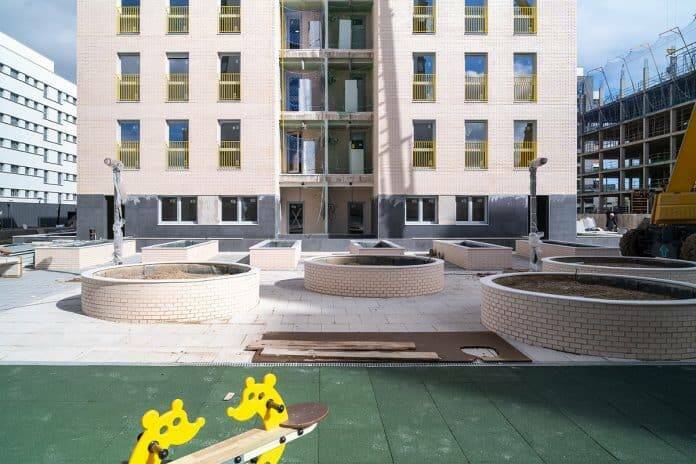 El Cañaveral 1 espera ahora a los inquilinos jóvenes y familias