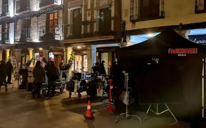 Rodaje de 'Berlín 2' en la Plaza de Cervantes de Alcalá de Henares